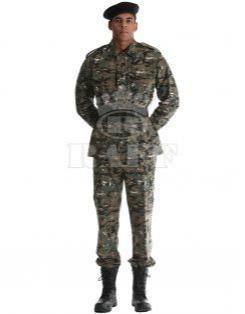 Uniforme militaire de camouflage